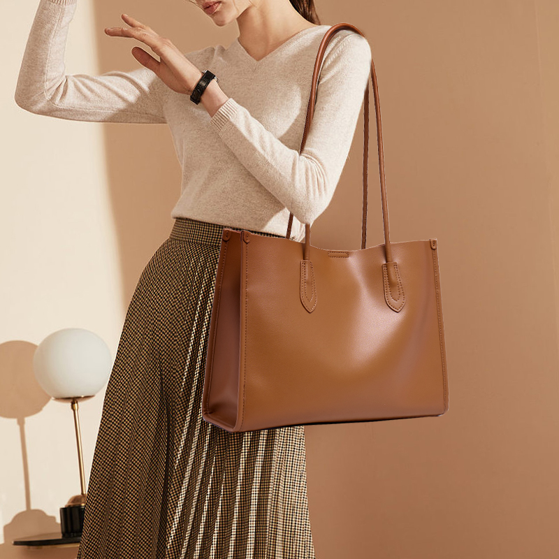  LARGE CASUAL FASAHION LEATHER TOTE BAG FOR LADY