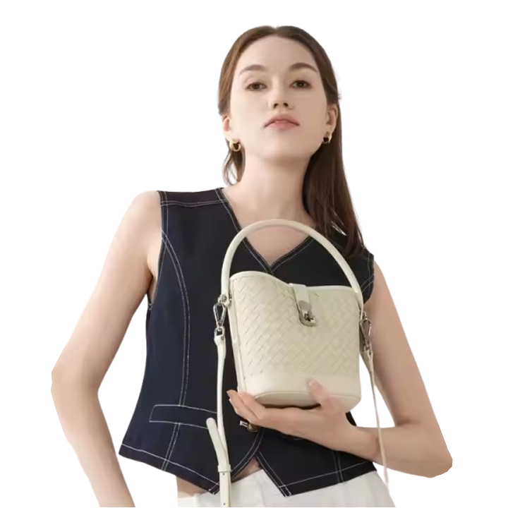 Custom New Top Layer Sheepskin Leather Woven Bucket Bag Women's Handbag Messenger Bag High-end Commuting Shoulder Bag