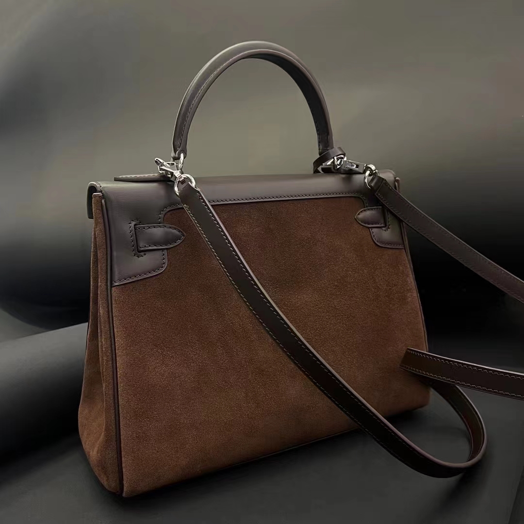 FASHIONABLE LADIES HANDMADE GENUINE LEATHER HANDBAG