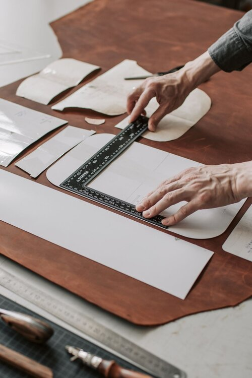 How To Choose The Best Leather Tote Bag Manufacturer: A Comprehensive Guide