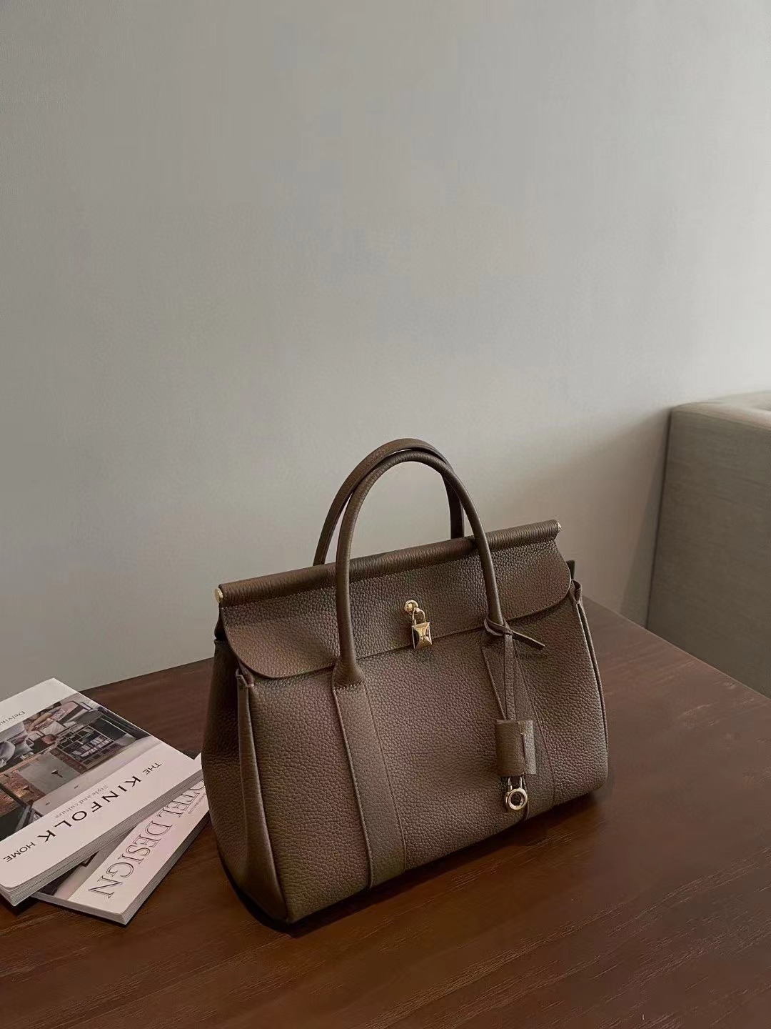 Custom Genuine Leather Large Capacity Handbag High Quality Tote Bag with Pouch Designer Bags for Women