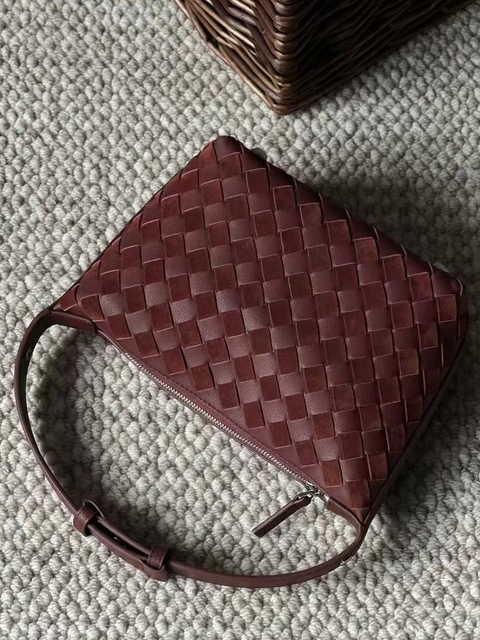 Custom High Quality Ladies Genuine Leather Bordeaux Red Handmade Woven Handbag From China Supplier
