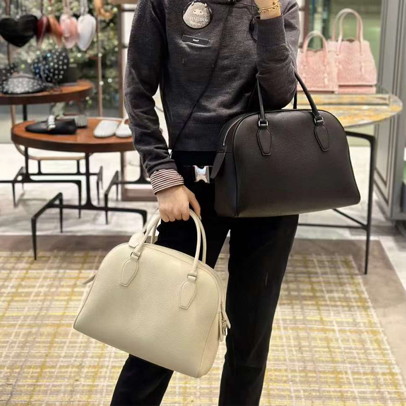 Ladies Row India Zipped Small Tote Bag Bowling Bag