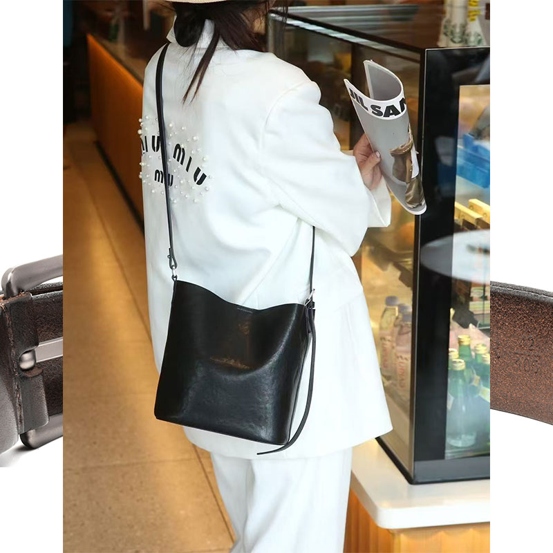Custom Shoulder Bag Simple Women's Single Crossbody Leather Bucket Bag 
