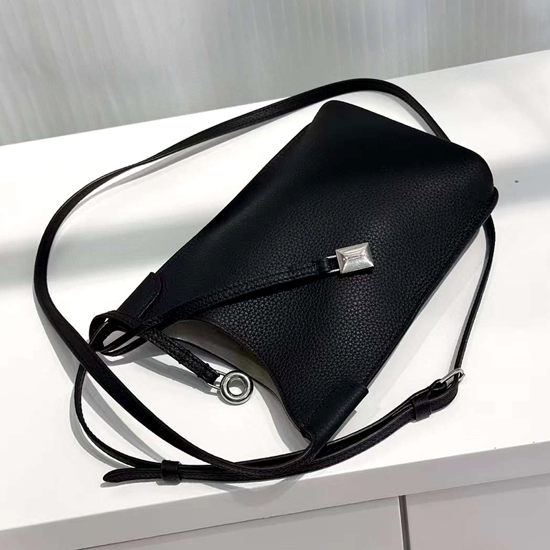 Calfskin Bale Phone Case Lychee Pattern Pocket Bag