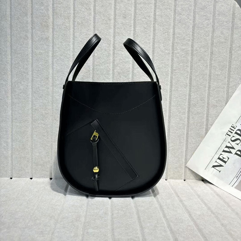 Handcrafted Cow Leather Hammock Slice Tote Bag Versatile and Chic 