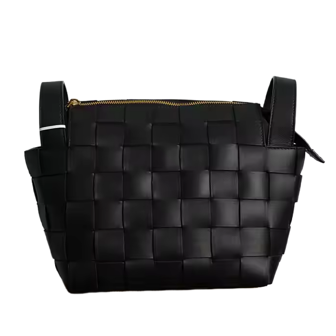 2025 new single shoulder bag female high-end fashion genuine leather woven handbag