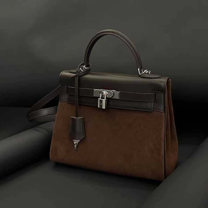 FASHIONABLE LADIES HANDMADE GENUINE LEATHER HANDBAG